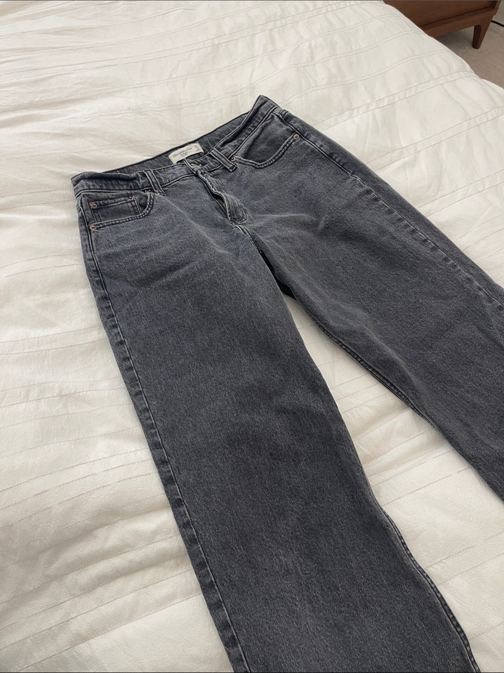 Abercrombie & Fitch The Baggy Low Rise Jean Curve Love